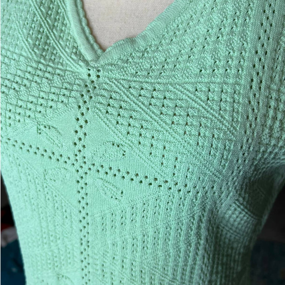 Yarns & Stitches Duster Sweater Set Size M in Green One Pearl Button Close - Picture 4 of 8